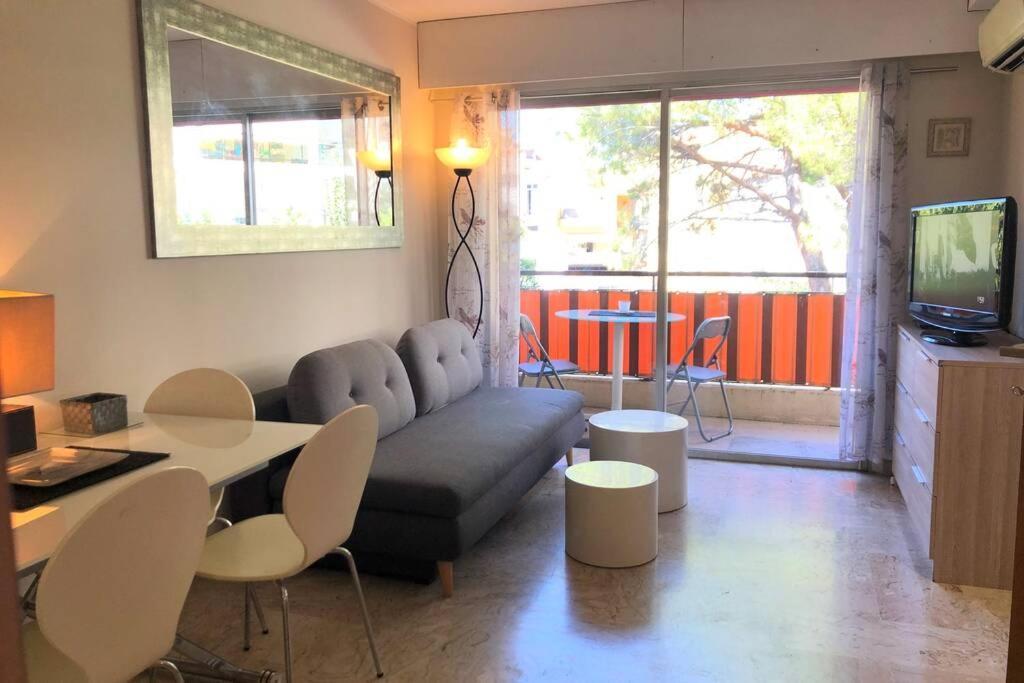Apartment 2 Pieces Cannes Centre Buitenkant foto