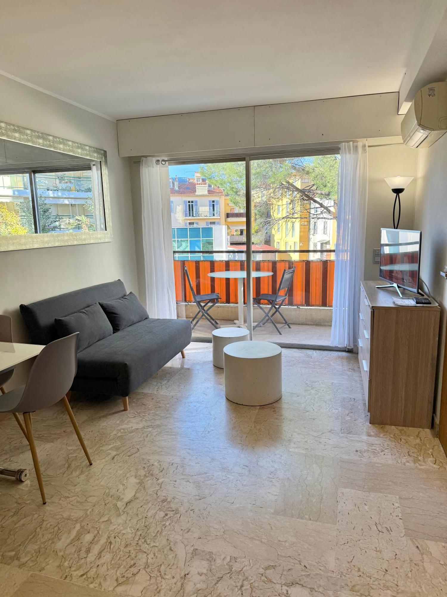 Apartment 2 Pieces Cannes Centre Buitenkant foto