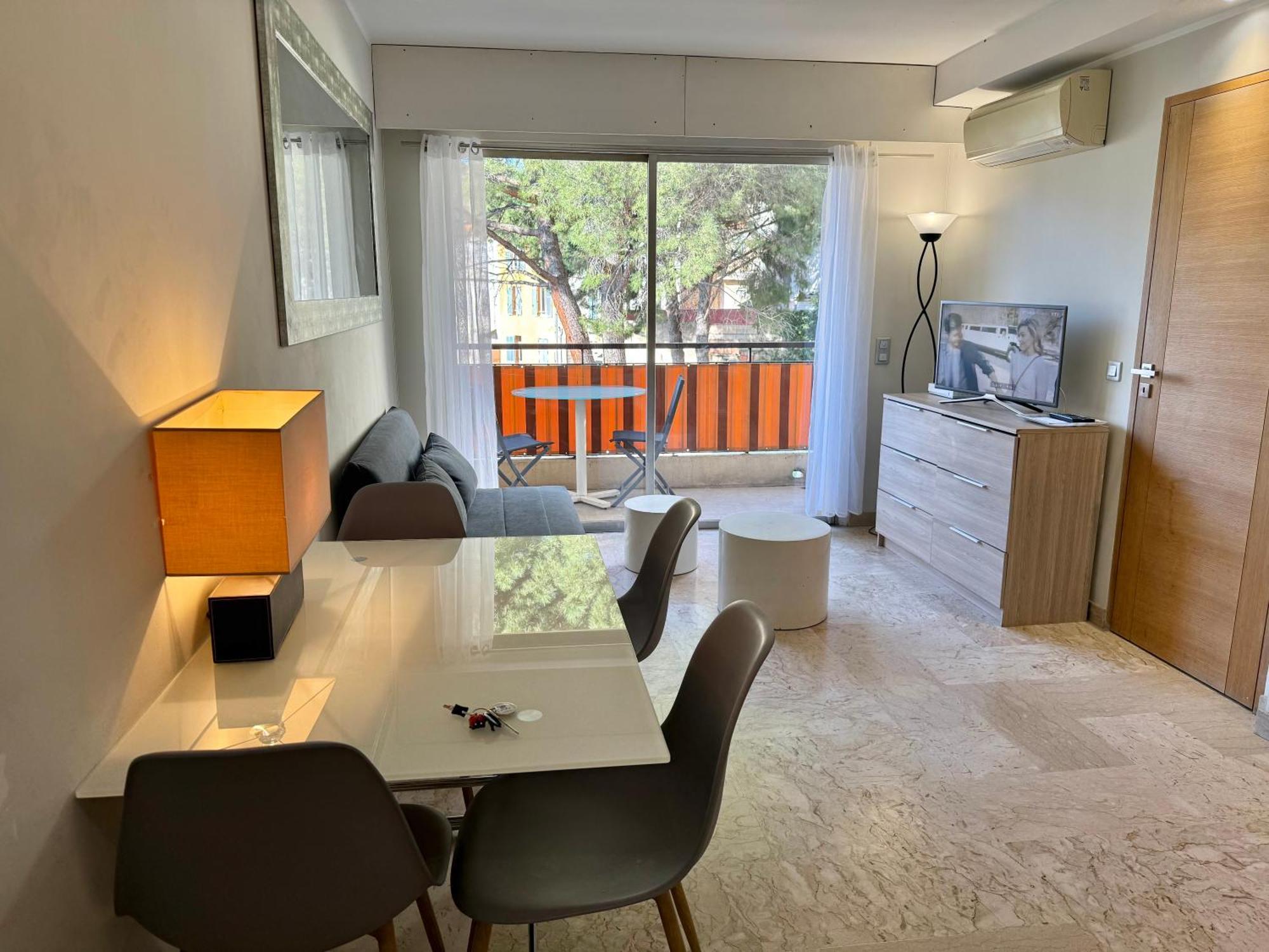 Apartment 2 Pieces Cannes Centre Buitenkant foto